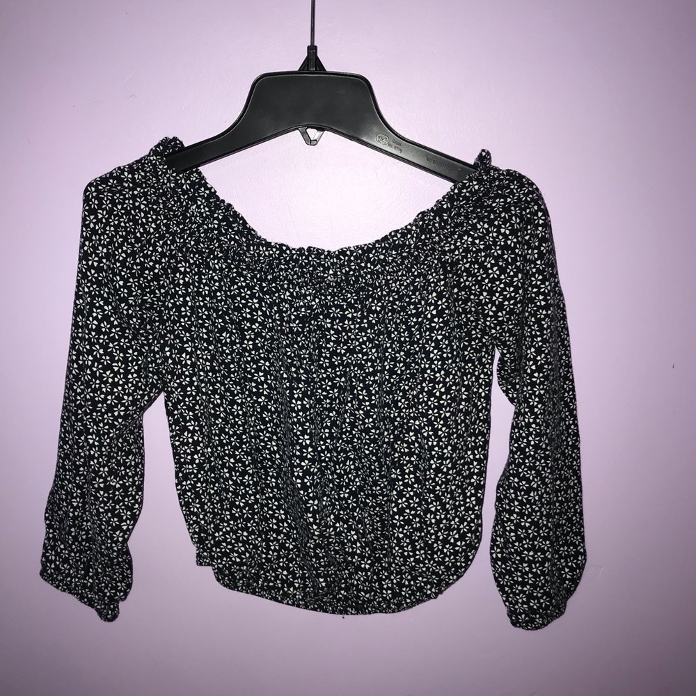 ‘Maura Top’ Off the shoulder